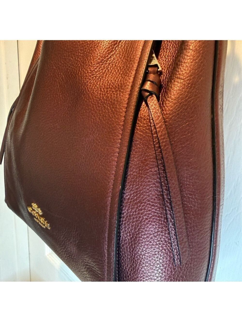 COACH MARLON PEBBLED LEATHER METALLIC WINE - Picture 5 of 16